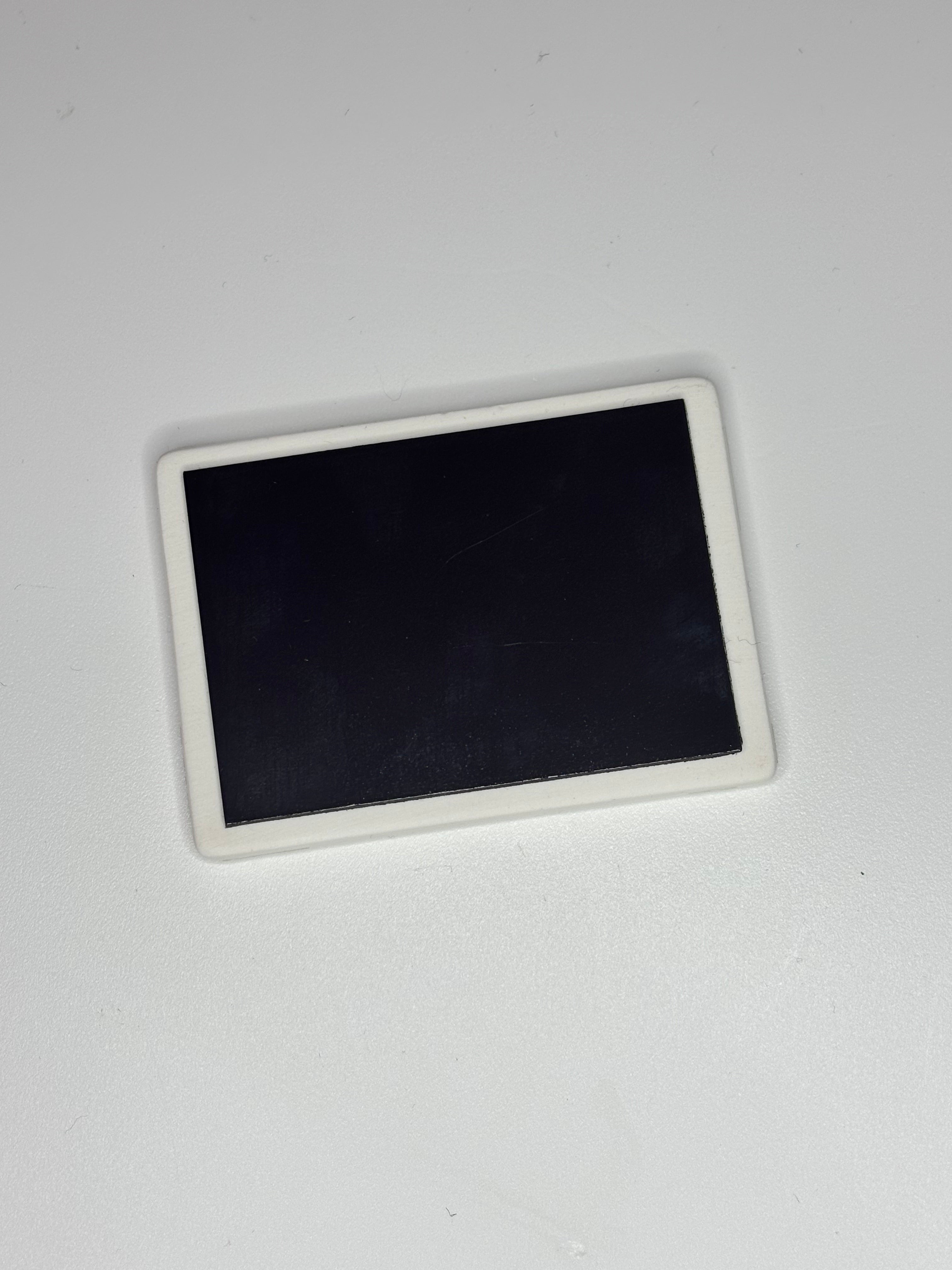 Ceramic photo magnet