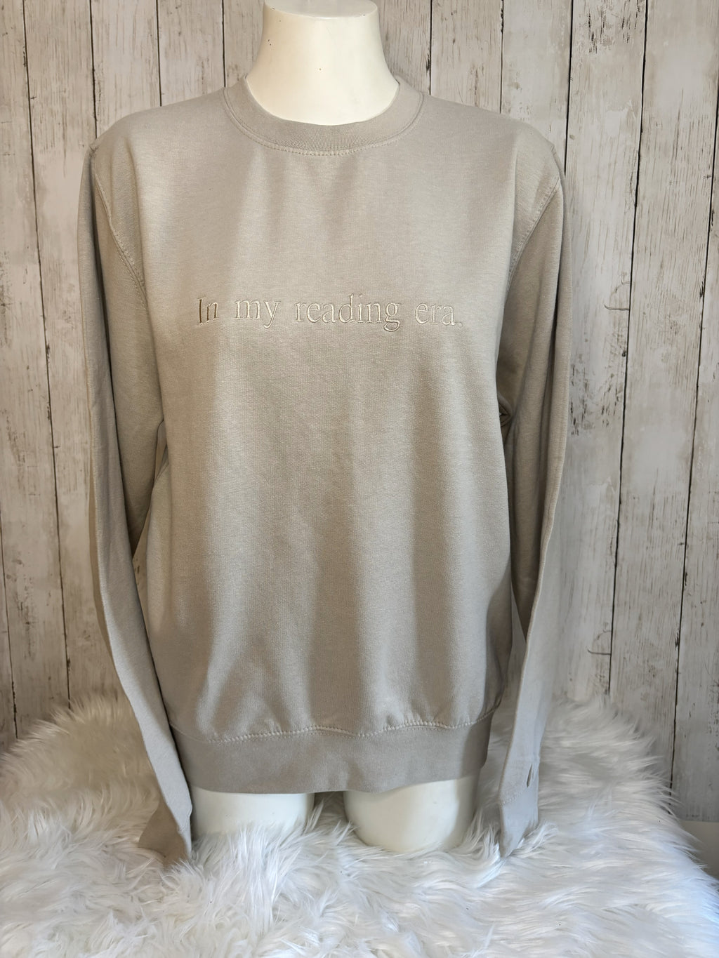 In my reading era sweatshirt